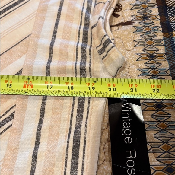 Vintage Rose brand top featuring a striped chevron pattern women’s size M NWT - Picture 7 of 9